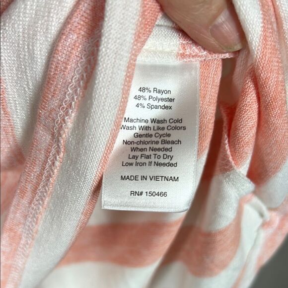 Market & Spruce Pink Relaxed High Low Short Sleeve Tee - Picture 4 of 5